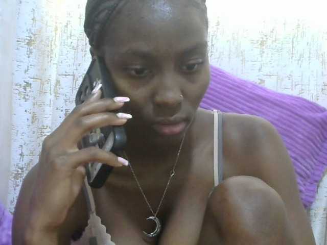 Sexythiny webcam