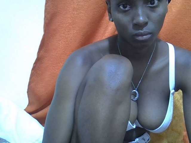  Sexythiny chat room