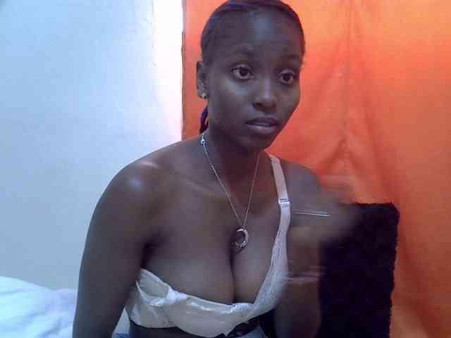 Sexythiny webcam