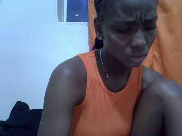 Sexythiny webcam