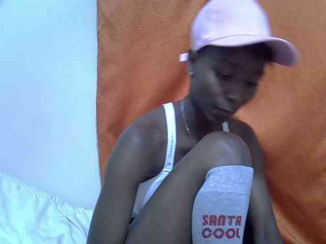 Sexythiny webcam