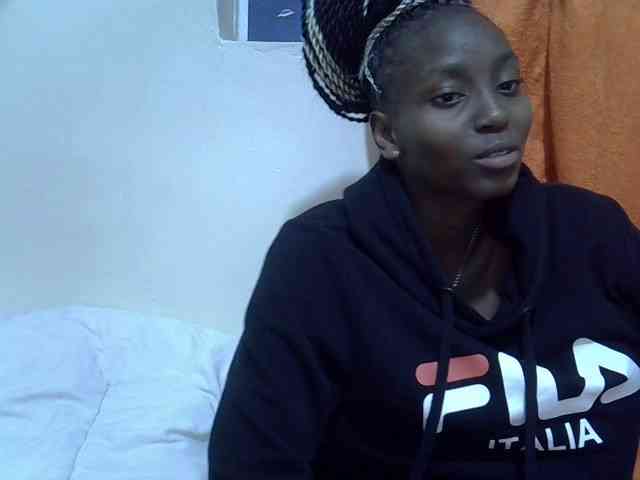 Sexythiny webcam