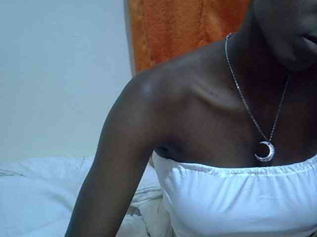 Sexythiny webcam