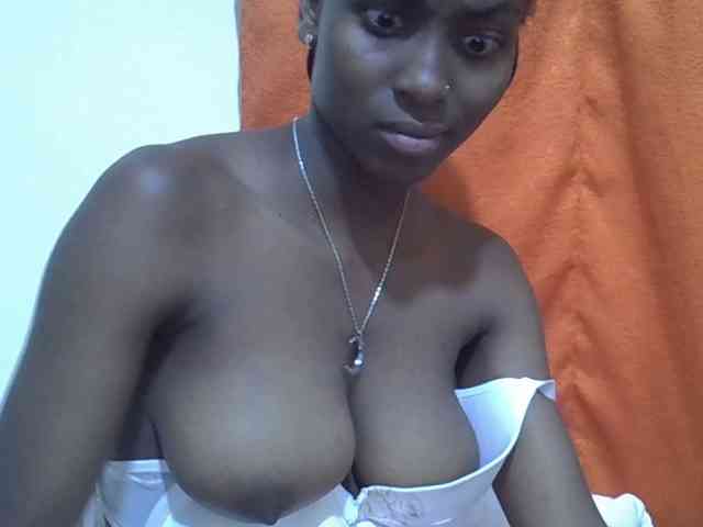 Sexythiny webcam