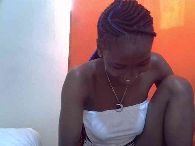 Sexythiny webcam