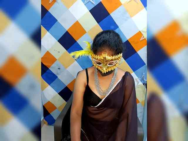 Nikitha_india webcam