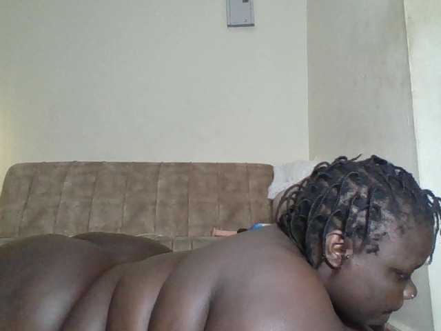 Bigdarkass's BongaCams show and profile