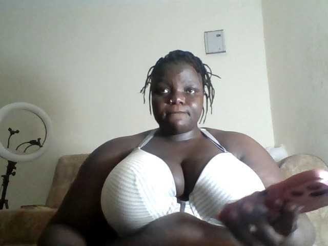 Bigdarkass's BongaCams show and profile