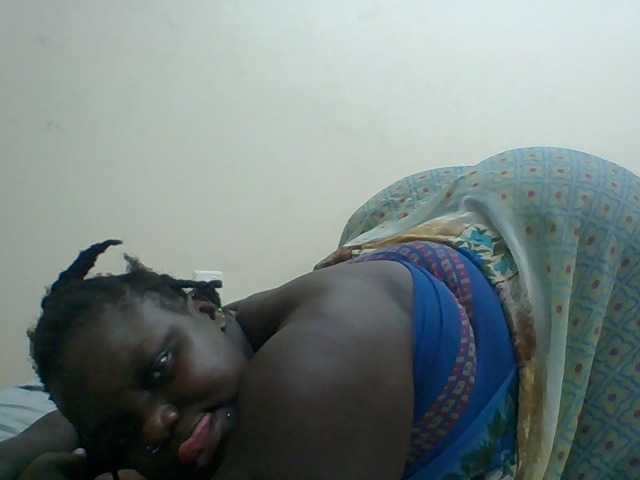 Bigdarkass's BongaCams show and profile