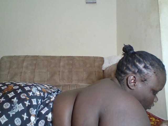 Bigdarkass's BongaCams show and profile