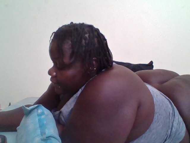 Bigdarkass's BongaCams show and profile