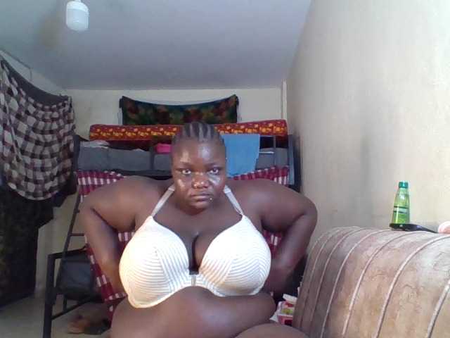 Bigdarkass's BongaCams show and profile