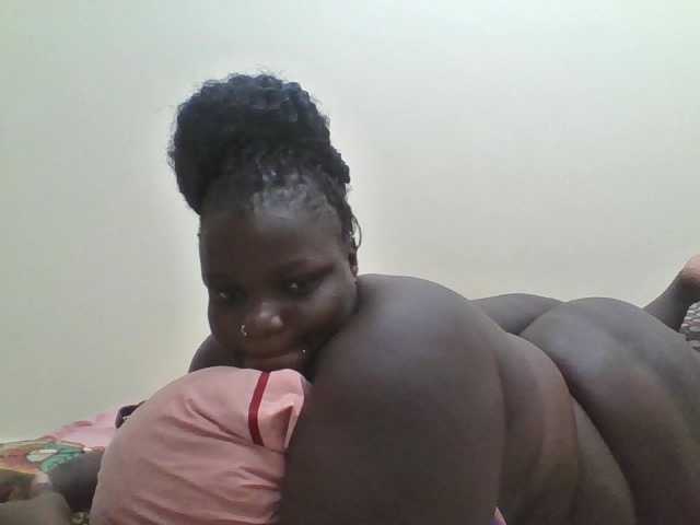 Bigdarkass's BongaCams show and profile