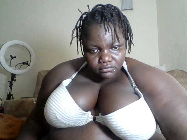 Bigdarkass's BongaCams show and profile