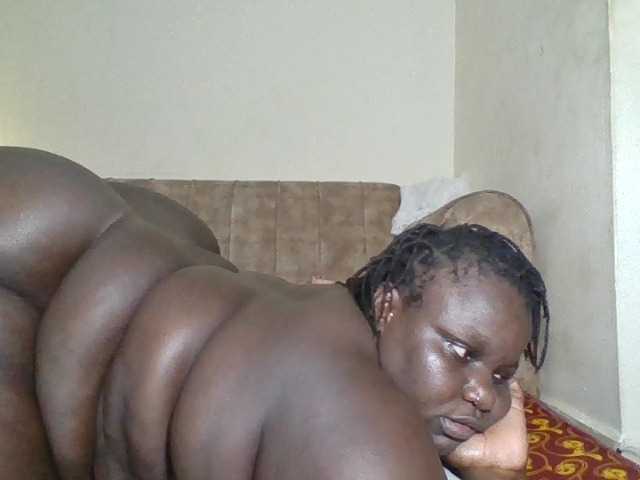 Bigdarkass's BongaCams show and profile