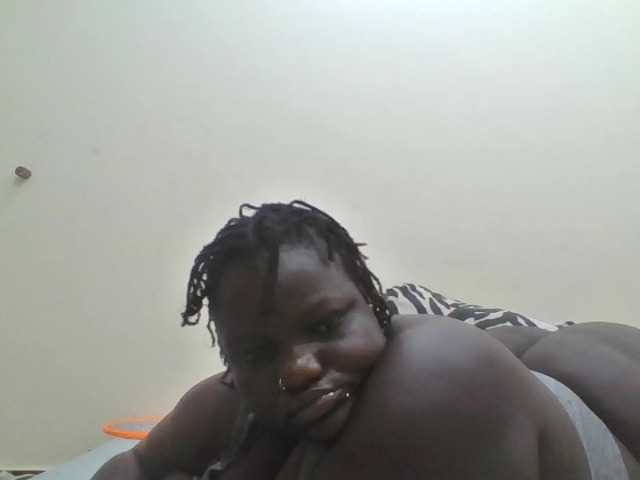 Bigdarkass's BongaCams show and profile