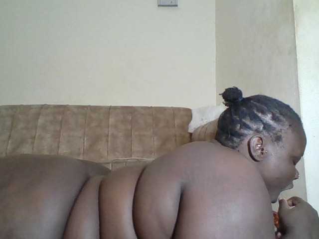 Bigdarkass's BongaCams show and profile