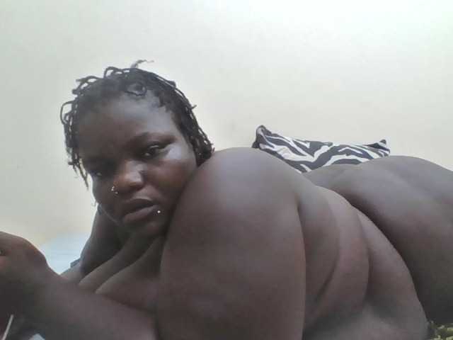 Bigdarkass webcam bongacams model stream image