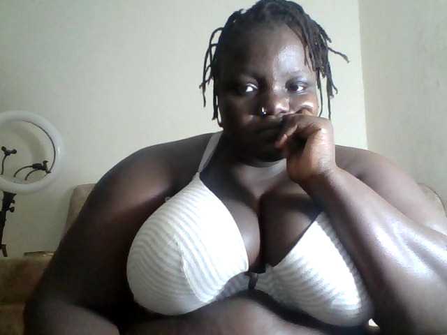 Bigdarkass's BongaCams show and profile