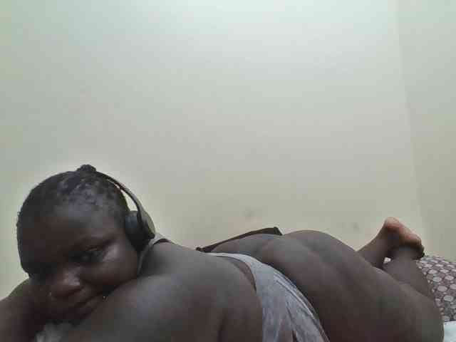 Bigdarkass webcam