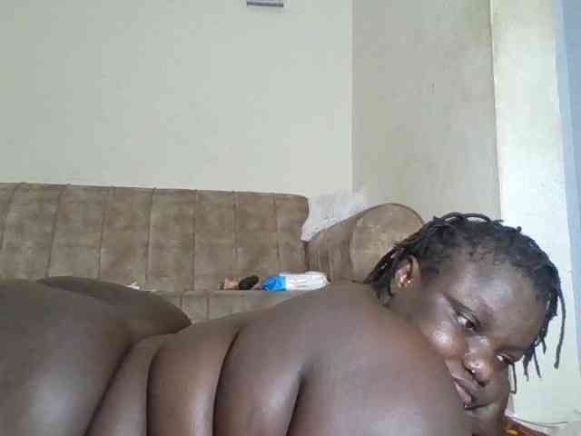 Bigdarkass Live Webcam on BongaCams