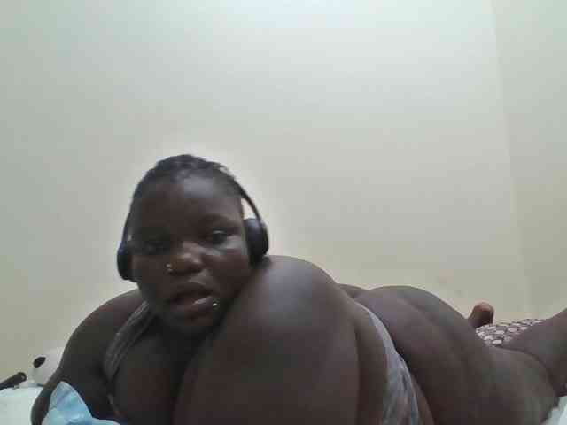 Bigdarkass webcam