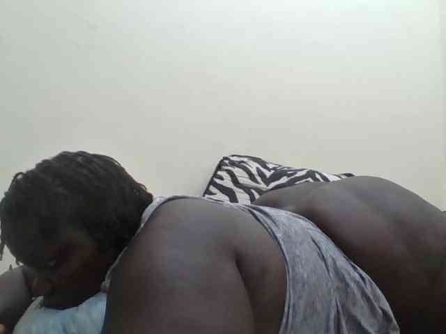 Bigdarkass webcam