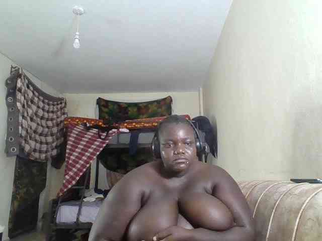 Bigdarkass webcam