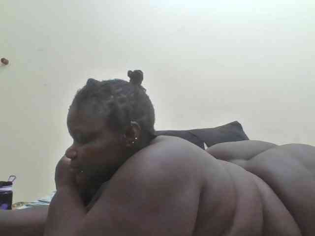 Bigdarkass webcam