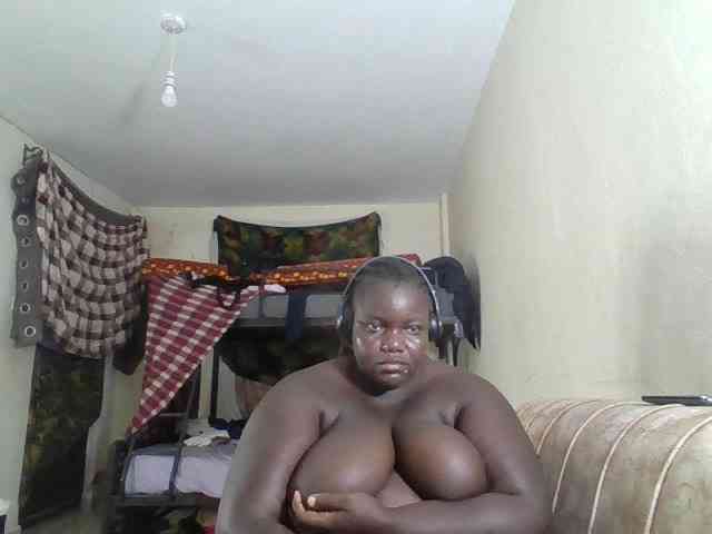 Bigdarkass webcam