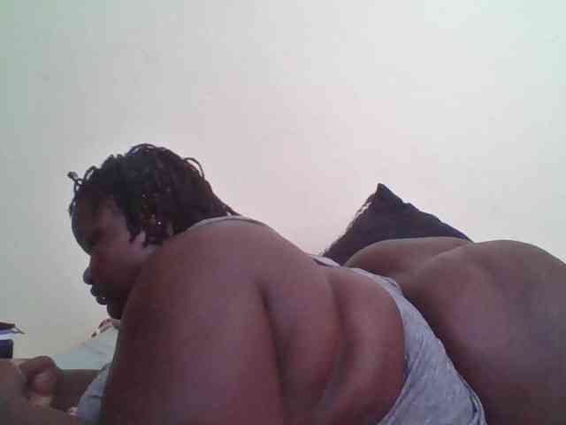 Bigdarkass webcam