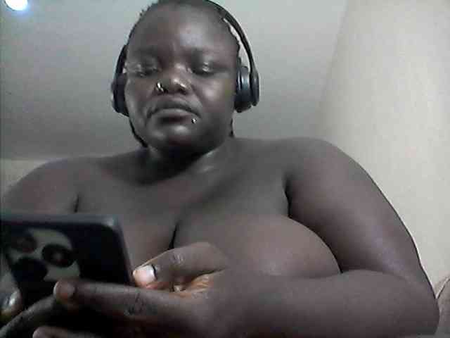 Bigdarkass webcam