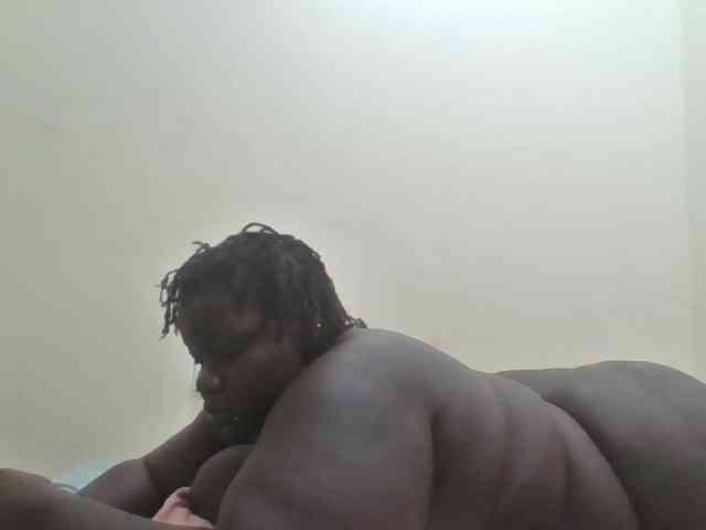 Bigdarkass webcam