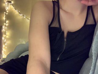 MilaMcGarden Porn Show