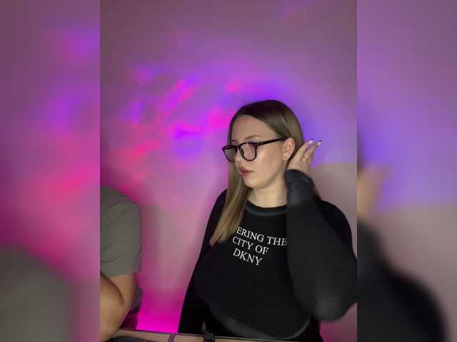 Couple-sex's BongaCams show and profile