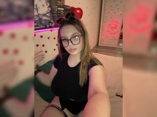 Couple-sex's BongaCams show and profile