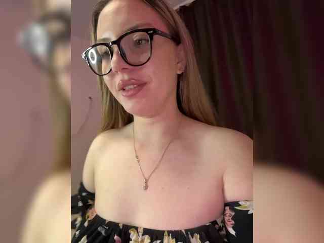 Cris_Mi webcam