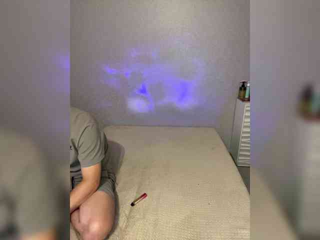 Cris_Mi webcam