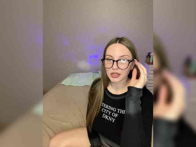 Cris_Mi webcam
