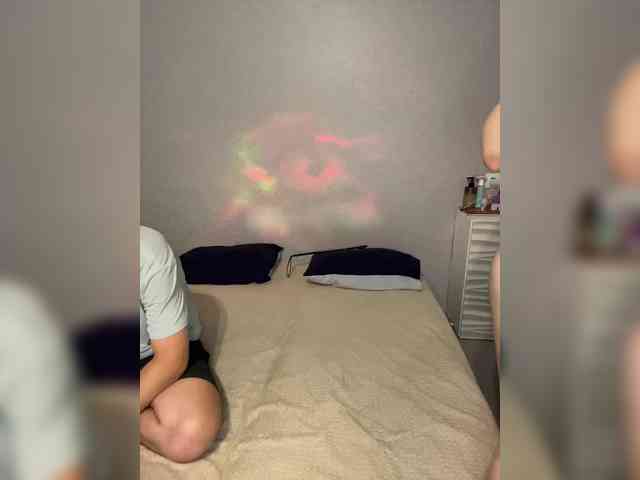 Cris_Mi webcam