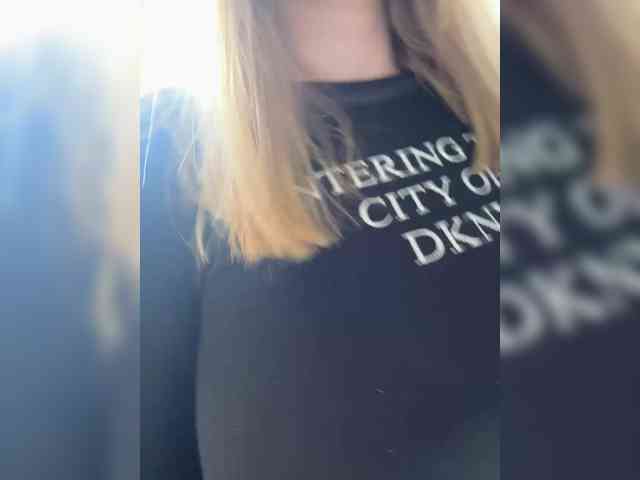 Cris_Mi webcam