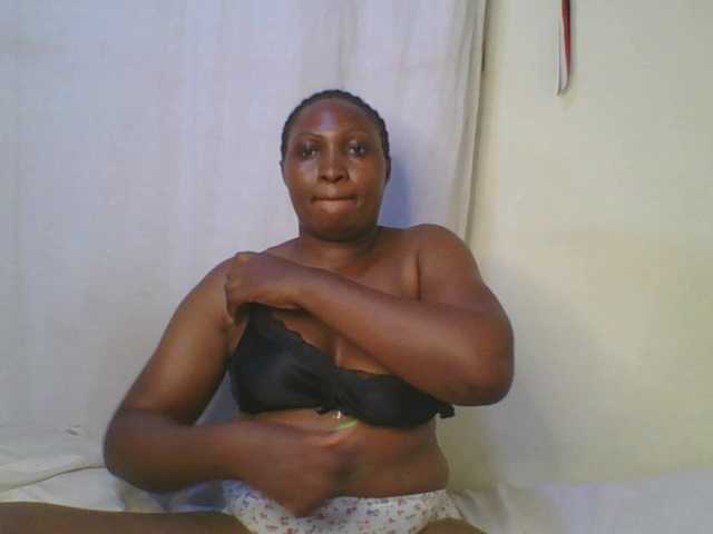 hot-masha's BongaCams show and profile