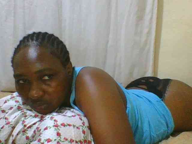 hot-masha Live Webcam on BongaCams