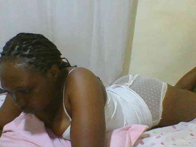 hot-masha Live Webcam on BongaCams