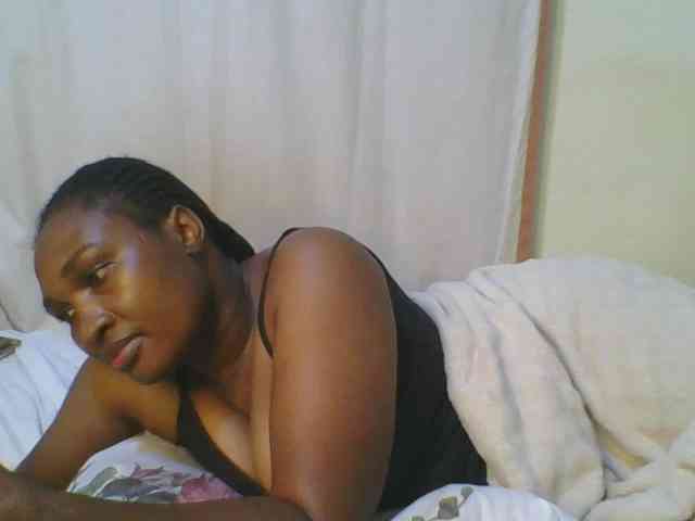 hot-masha Live Webcam on BongaCams