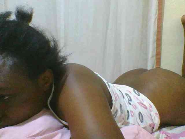 hot-masha webcam