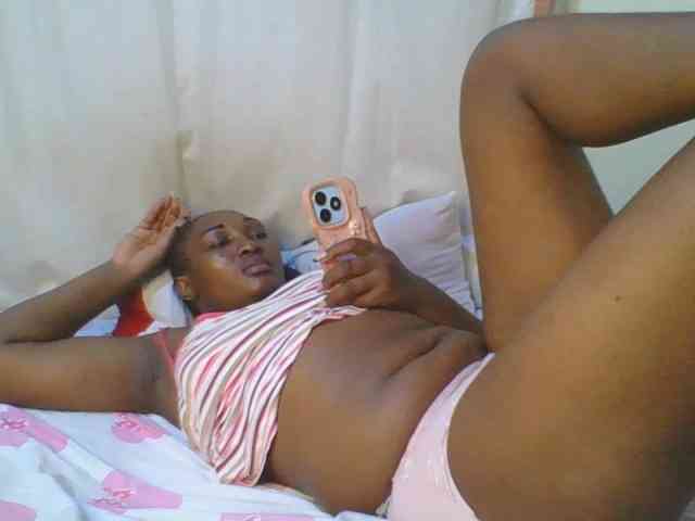 hot-masha Live Webcam on BongaCams