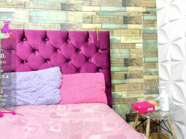 KataleyaStiward webcam