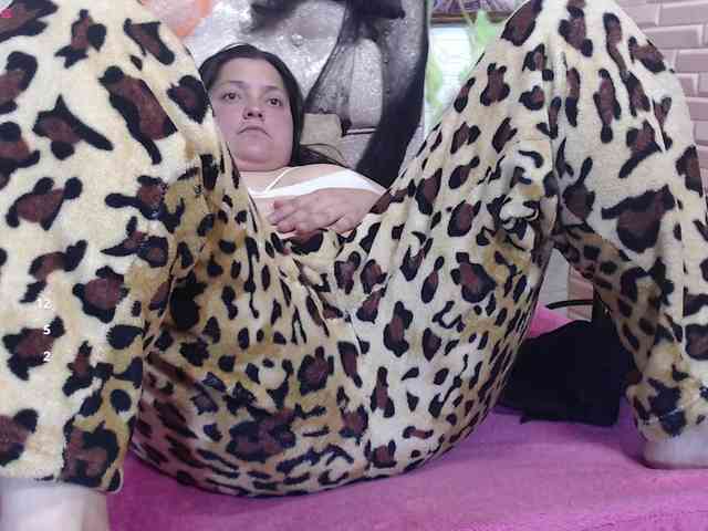 KataleyaStiward webcam
