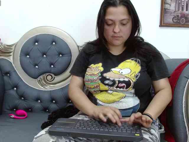 KataleyaStiward webcam